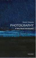 Photography: A Very Short Introduction (Very short introductions ; 151) [Elektronisk resurs]