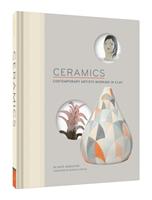 Ceramics : contemporary artists working in clay