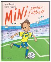 Mini spelar fotboll