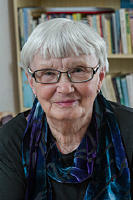Nina - pappas sn&auml;lla flicka