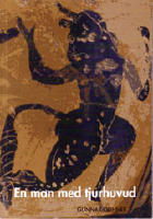 En man med tjurhuvud