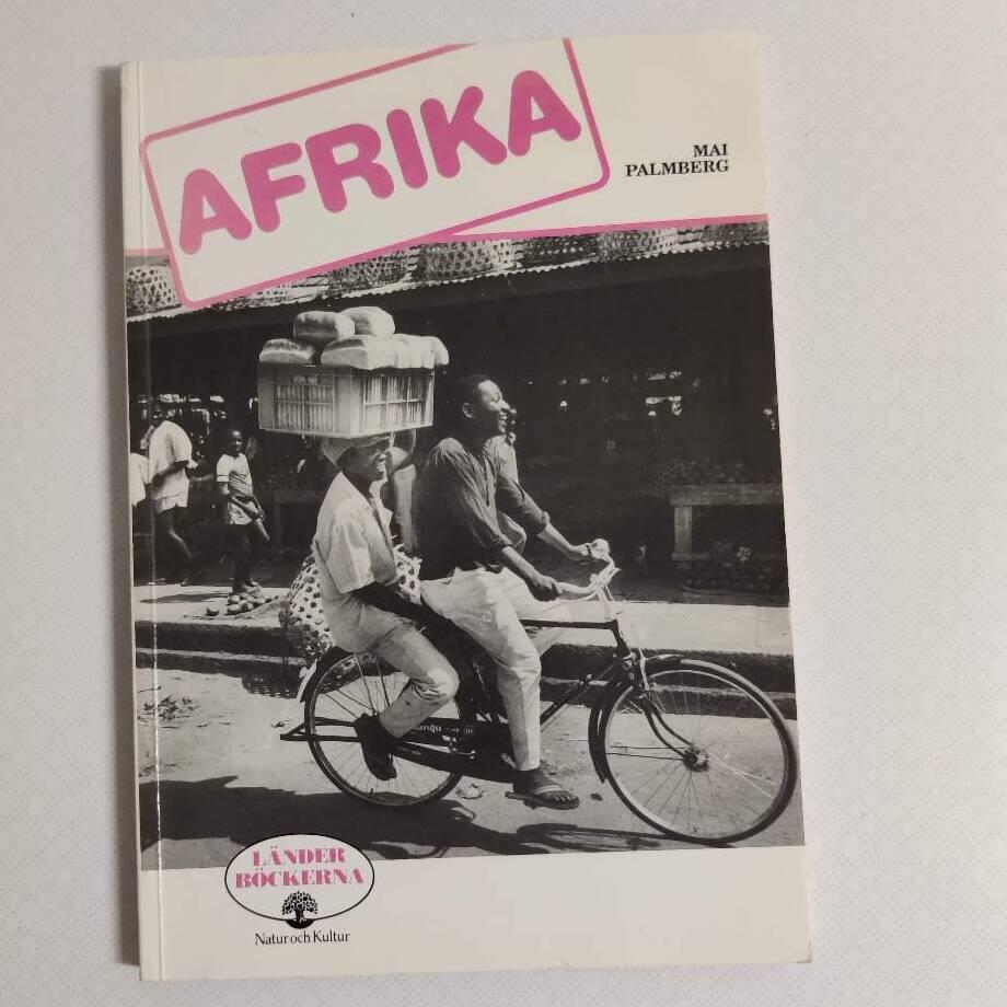 Länderböckerna Afrika, Fördjupningsbok