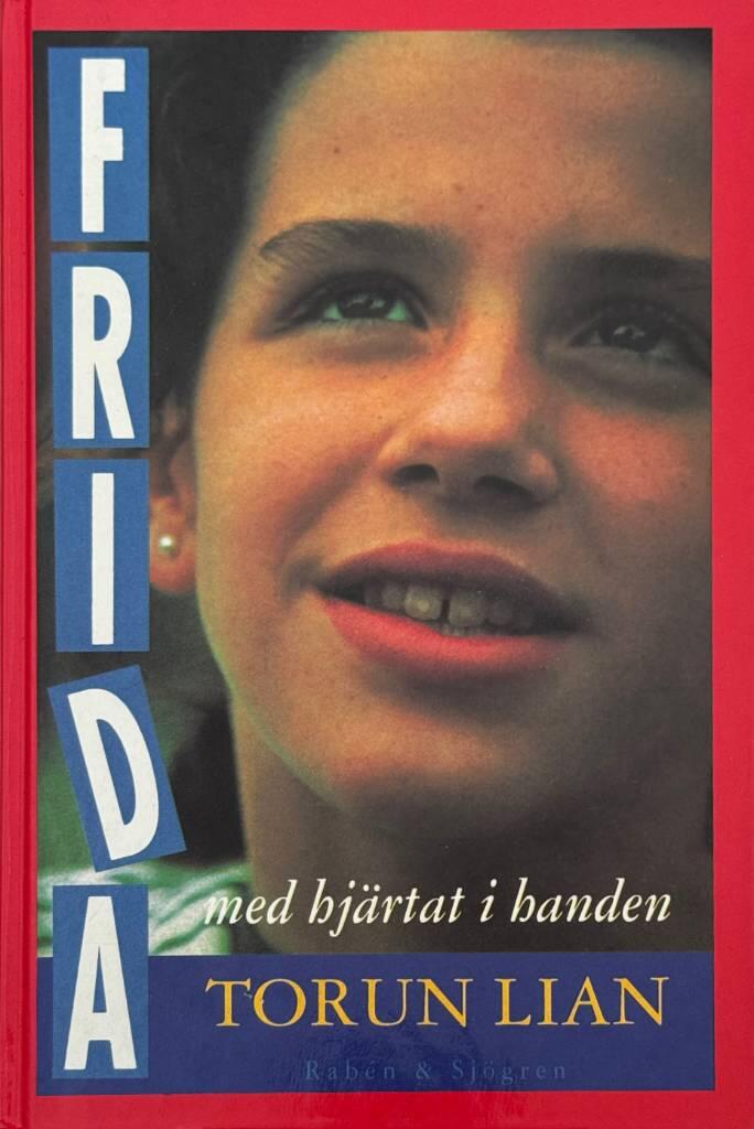 Frida - med hj&auml;rtat i handen