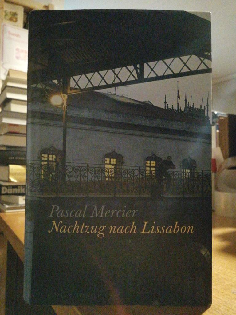Nachtzug nach Lissabon - Roman