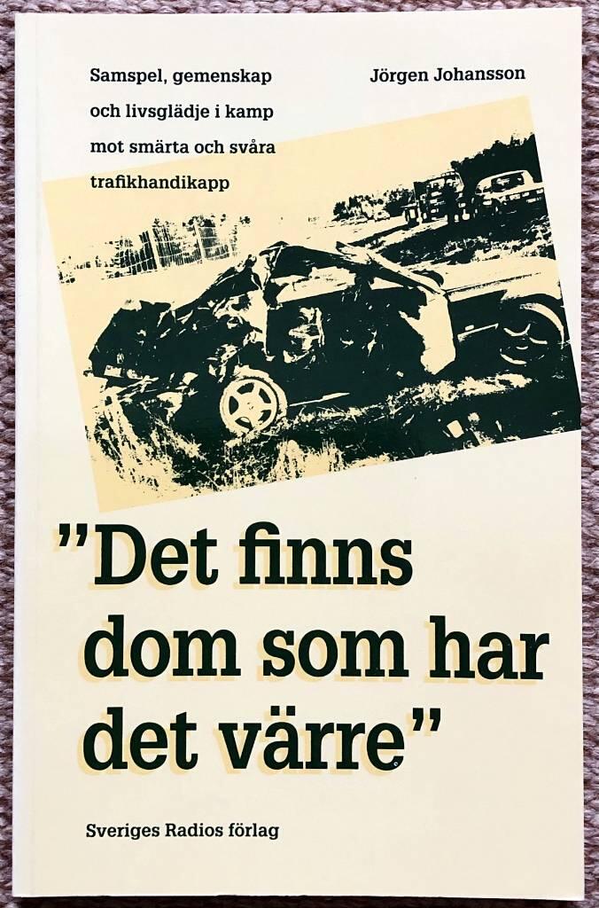 "Det finns dom som har det v&auml;rre" : samspel, gemenskap och livsgl&auml;dje i kamp mot sm&auml;rta och sv&aring;ra trafikhandikapp