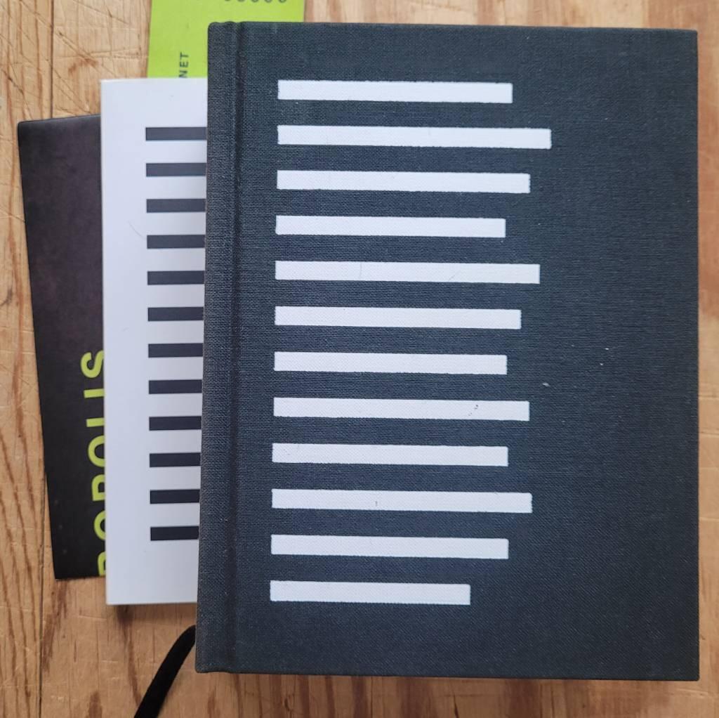 Memento Metropolis : en konstutst&auml;llning om staden och minnet : an art exhibition about the city and the memory : Kulturfabriken Liljeholmen Stockholm 30 aug-15 nov 1998