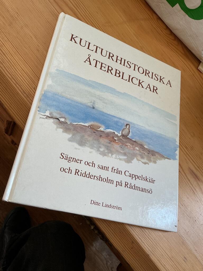 Omslag: Sägner och sant från Kapellskär och Riddersholm