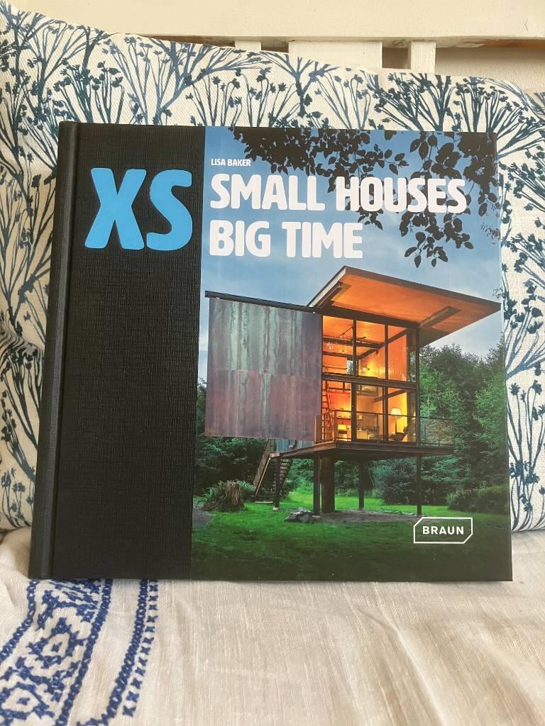 Xs - Small Houses Big Time