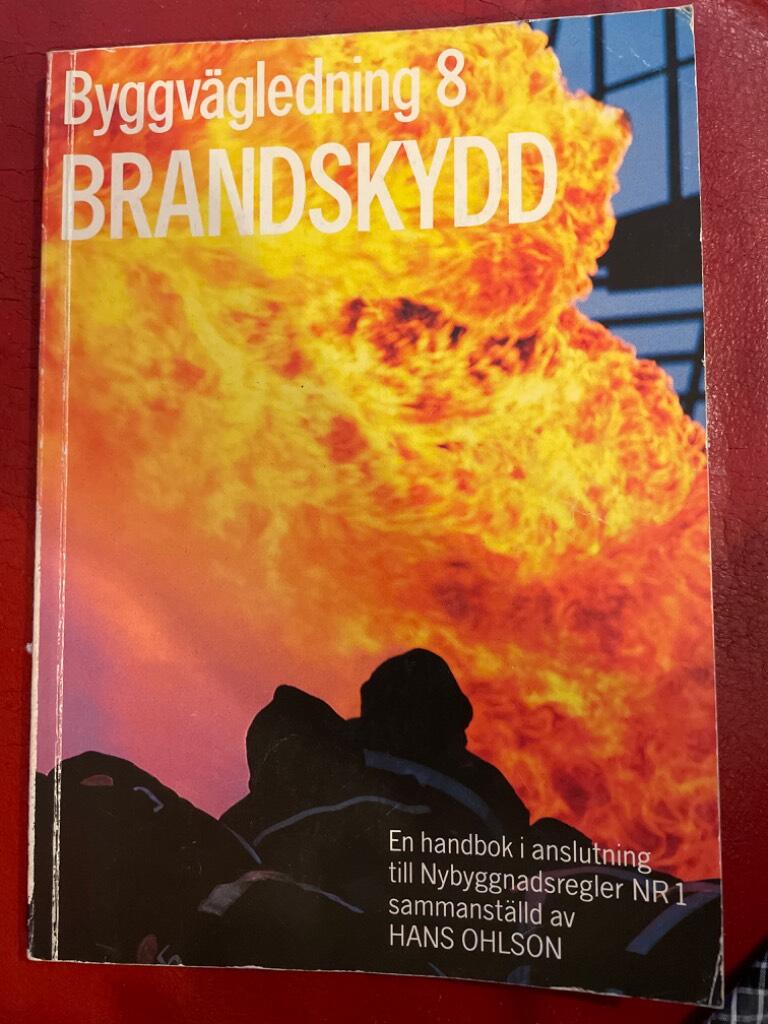 Byggv&auml;gledning : en handbok i anslutning till Nybyggnadsregler - NR 1