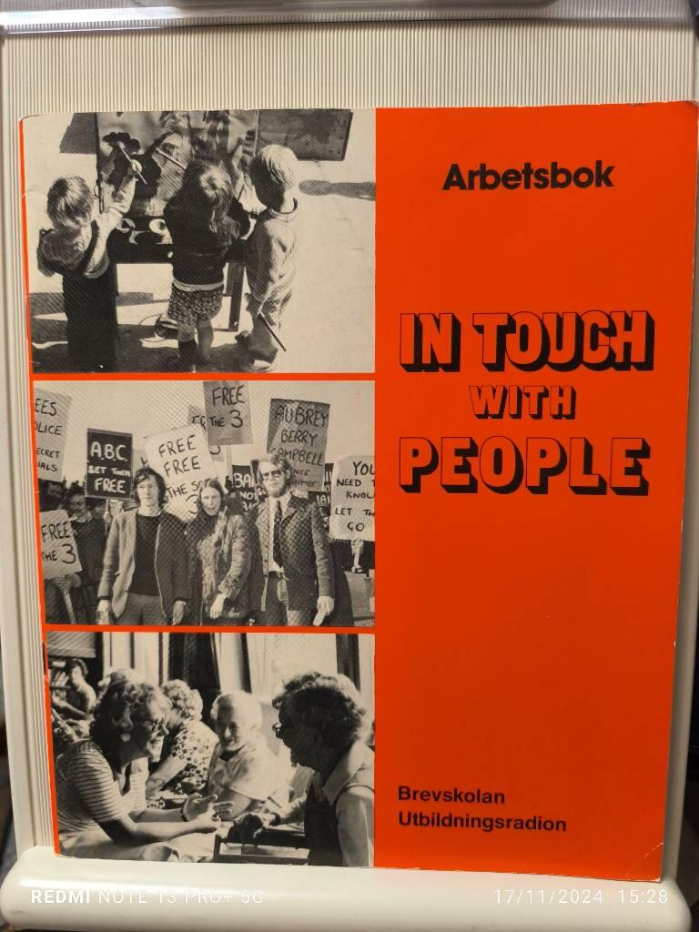 In touch with people : kurs i engelska p&aring; gymnasieniv&aring;