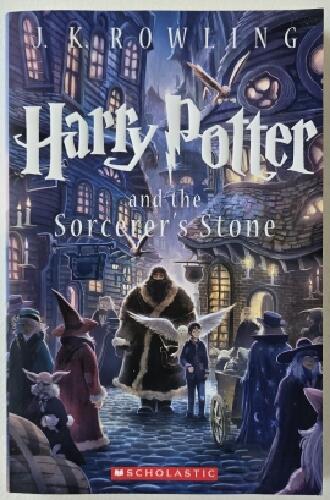 Harry Potter and the Sorcerer's Stone (Book 1)