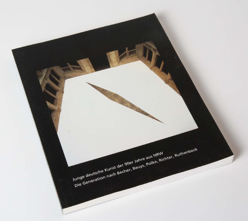 Junge deutsche Kunst der 90er Jahre aus NRW : die Generation nach Becher, Beuys, Polke, Richter, Ruthenbeck : [Ausstellung, 1994], Sonje Museum of Contemporary Art, Kyongju