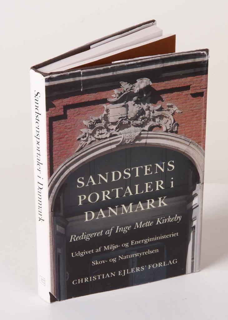 Sandstensportaler i Danmark