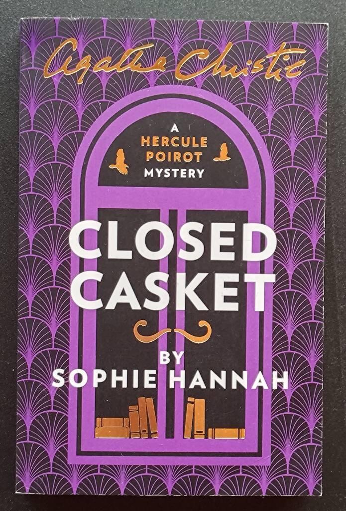Closed casket