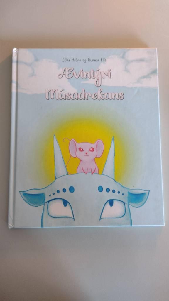 &AElig;vint&yacute;ri m&uacute;sadrekans