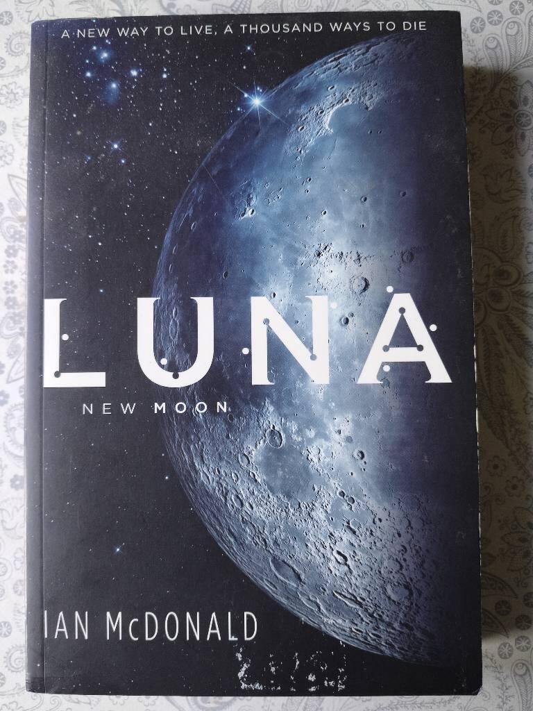 Luna - New moon