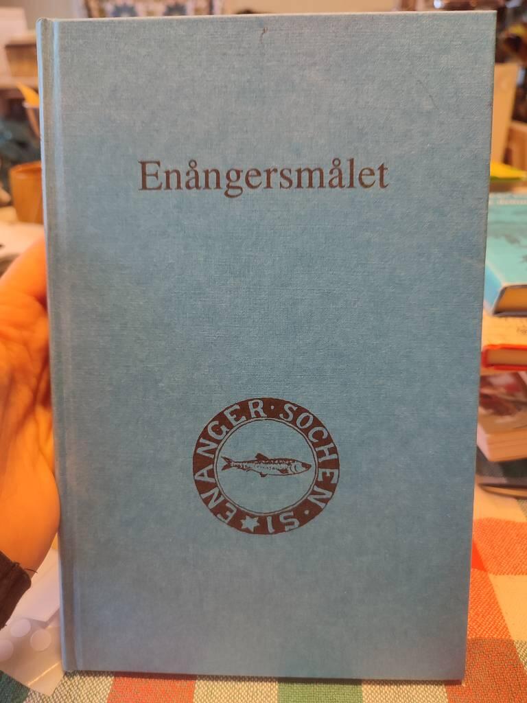 En&aring;ngersm&aring;let : ordlista &ouml;ver en dialekt i H&auml;lsingland