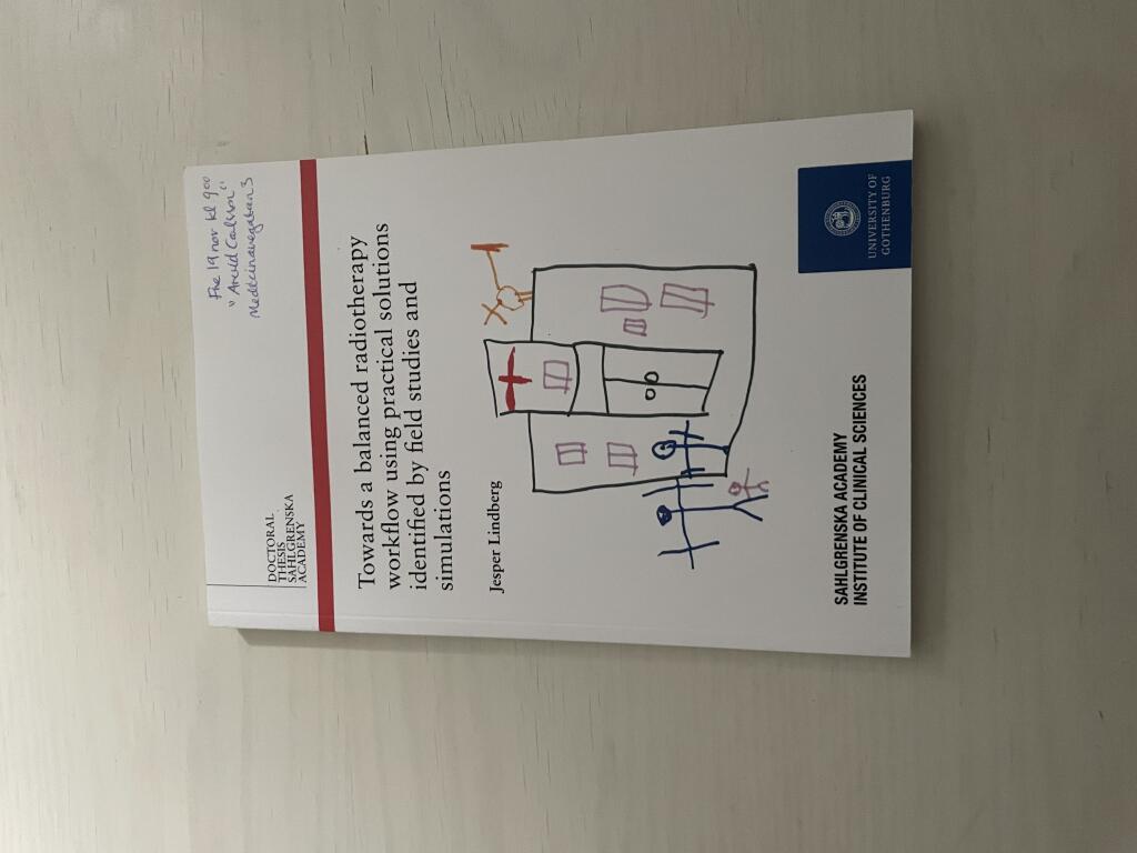 Towards a balanced radiotherapy workflow using practical solutions identified by field studies and simulations