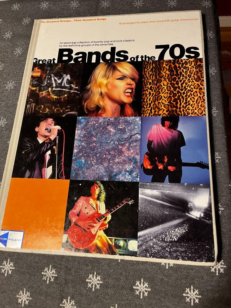 Great bands of the 70s - an essential collection of twenty pop and rock classics by the definitive groups of the seventies