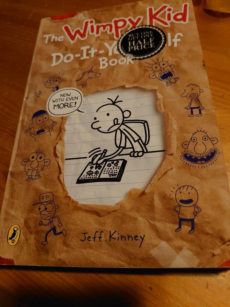 Diary of a wimpy kid - do-it-yourself book