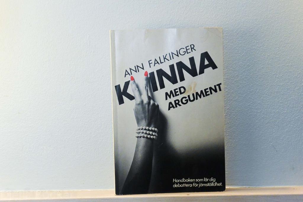 Kvinna med argument - [handboken som l&auml;r dig debattera f&ouml;r j&auml;mst&auml;lldhet]
