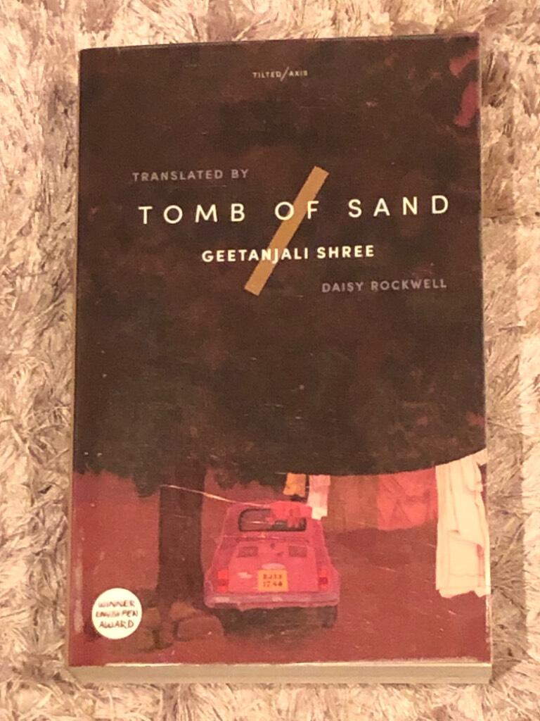Tomb of sand
