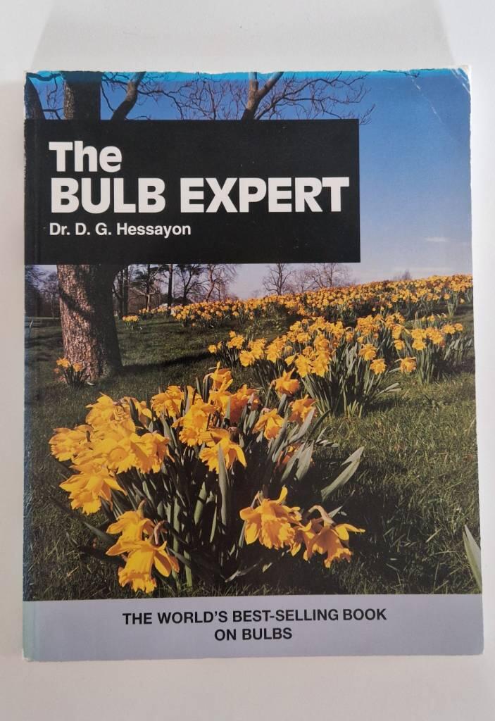 The bulb expert / D.G. Hessayon