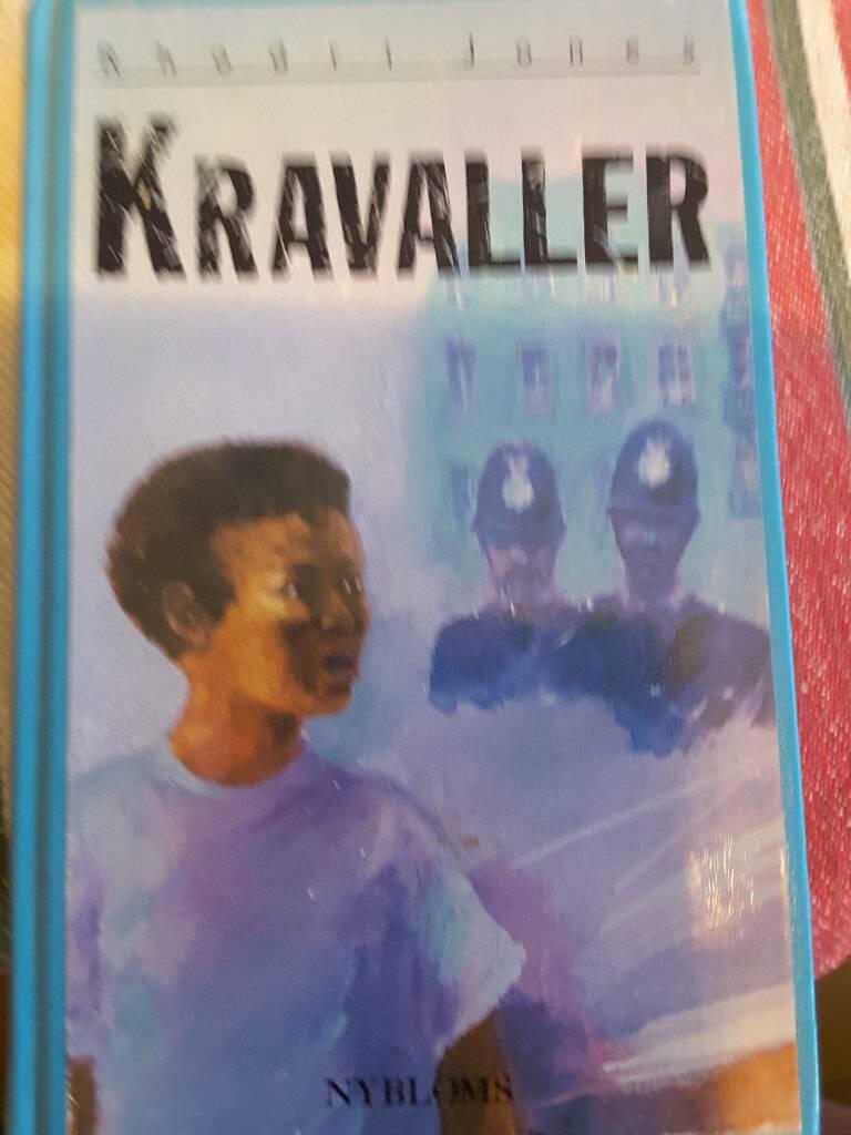 Kravaller : ungdomsroman