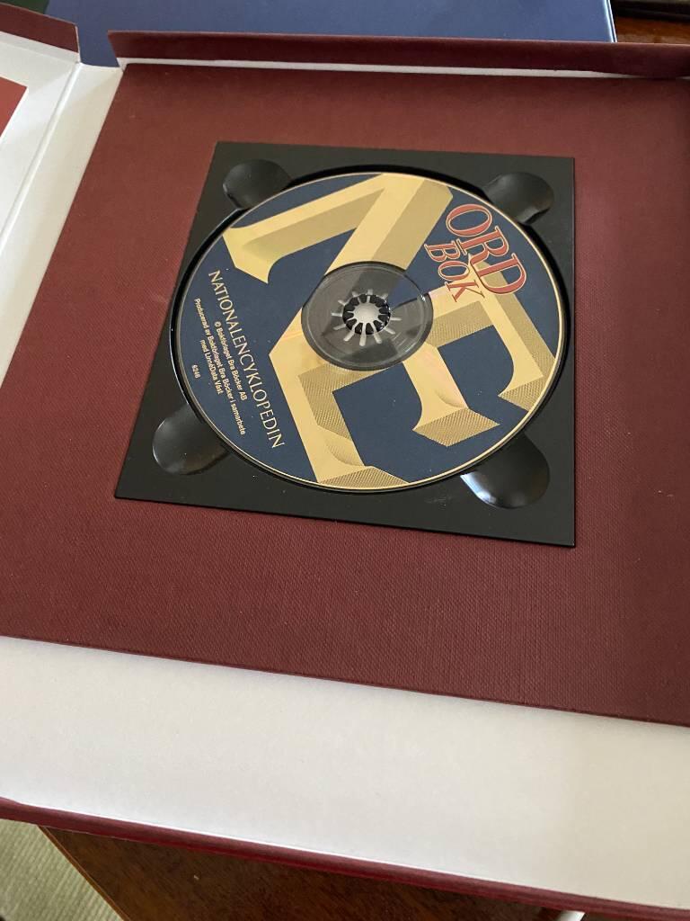 Nationalencyklopedins ordbok [Elektronisk resurs]