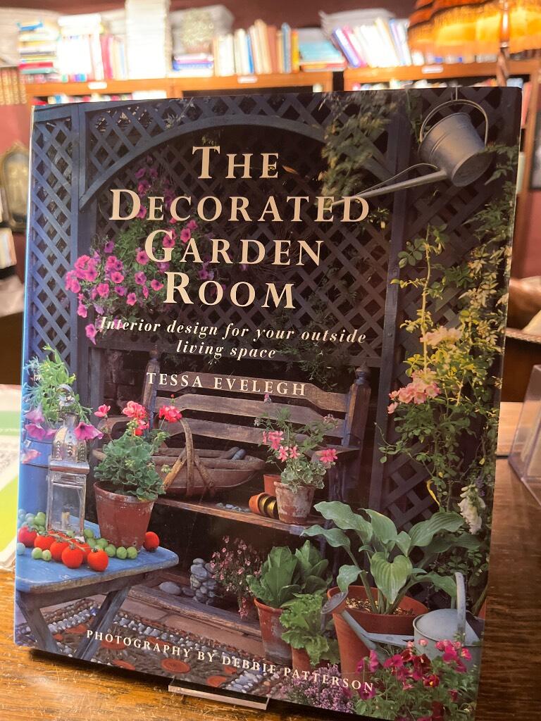 The decorated garden room