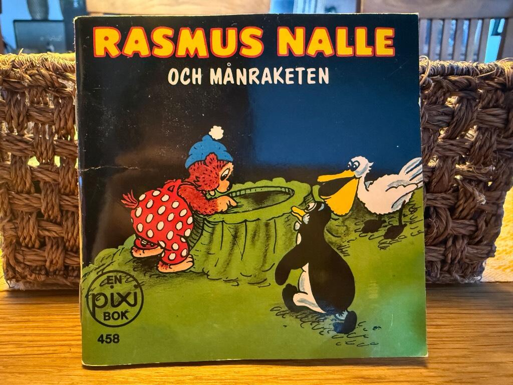 Rasmus Nalle och m&aring;nraketen
