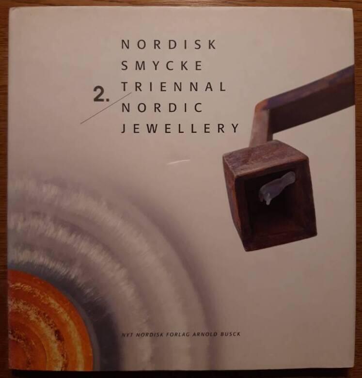 Nordisk smycketriennal 2 : nordic jewellery