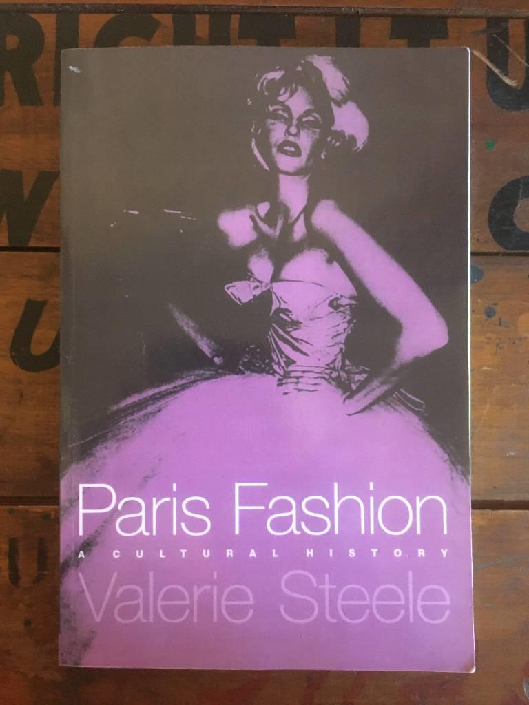 Paris fashion [Elektronisk resurs] a cultural history