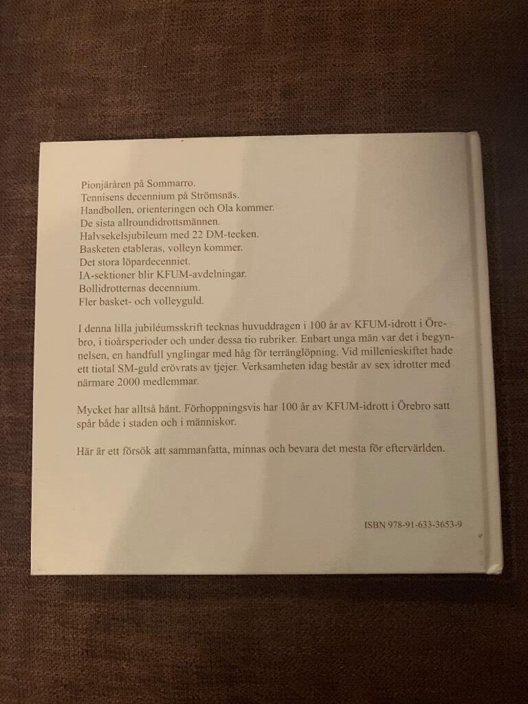 KFUM-idrotten 100 &aring;r i &Ouml;rebro