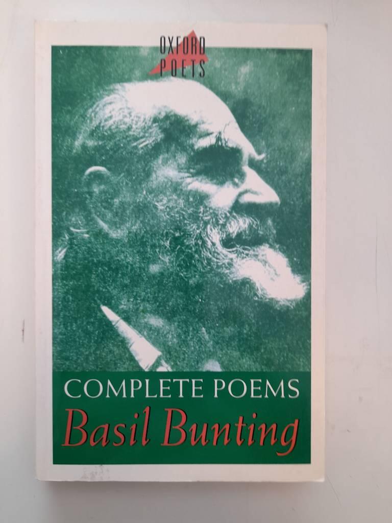 The complete poems