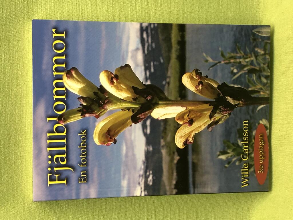 Fj&auml;llblommor : en fotobok