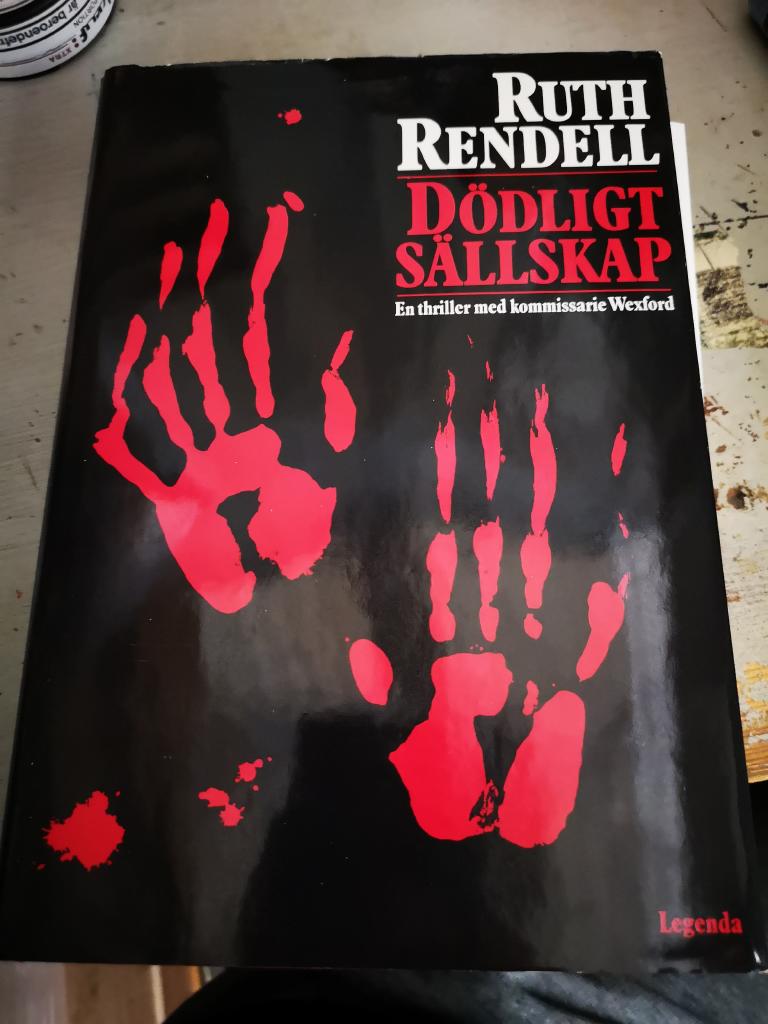 Rendell, R/D&ouml;dligt s&auml;llskap