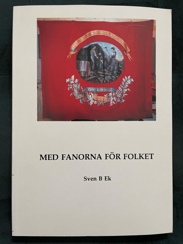 Med fanorna f&ouml;r folket