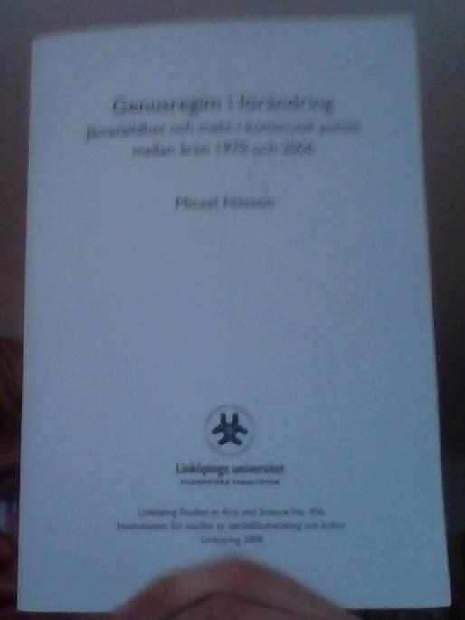 Genusregim i f&ouml;r&auml;ndring : j&auml;mst&auml;lldhet och makt i kommunal politik mellan &aring;ren 1970 och 2006