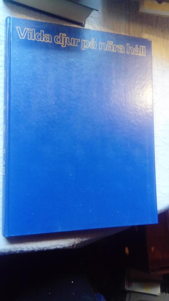 Vilda djur p&aring; n&auml;ra h&aring;ll