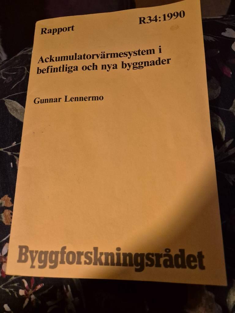 Ackumulatorv&auml;rmesystem i befintliga och nya byggnader [Elektronisk resurs]