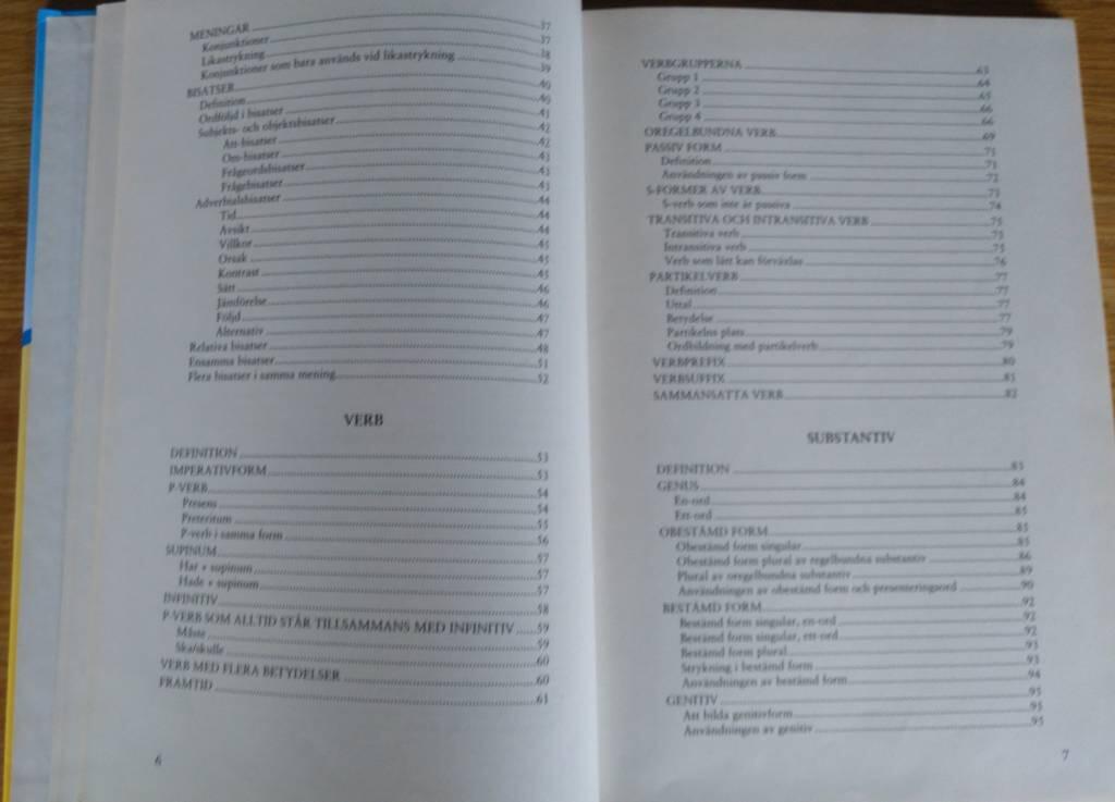 Svensk grammatik och ordbildning : för undervisning i svenska som andraspråk