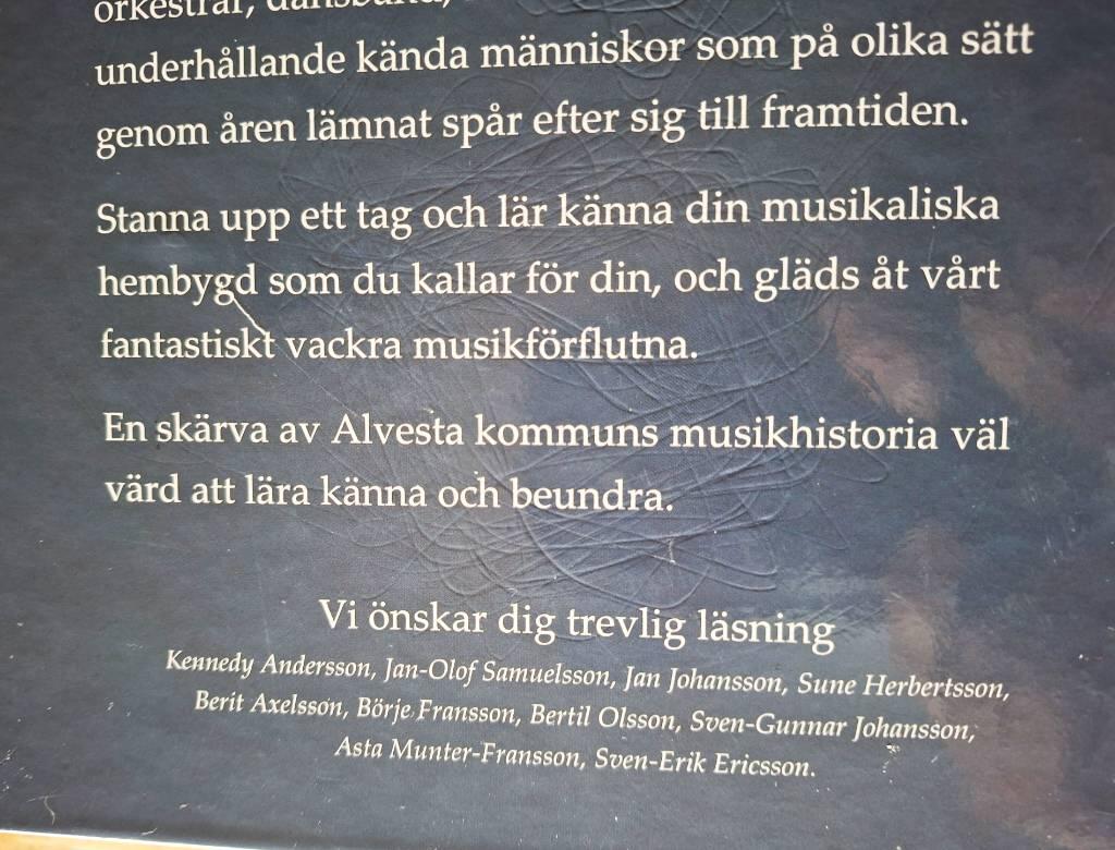 Dansbanor - orkestrar - danskultur - Alvesta kommun genom 100 &aring;r : en tillbakablick med m&aring;nga minnen
