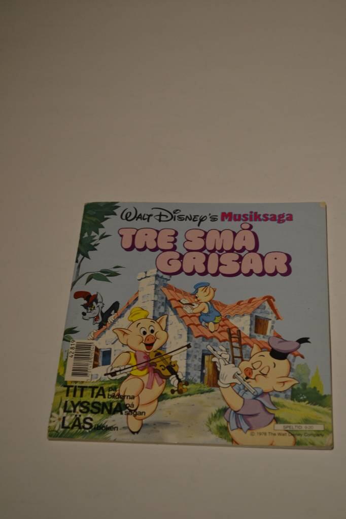 Tre sm&aring; grisar