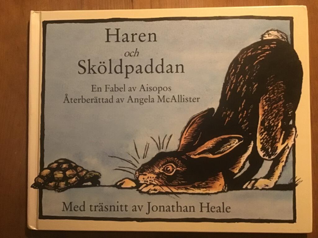 Haren och sk&ouml;ldpaddan : en fabel av Aisopos