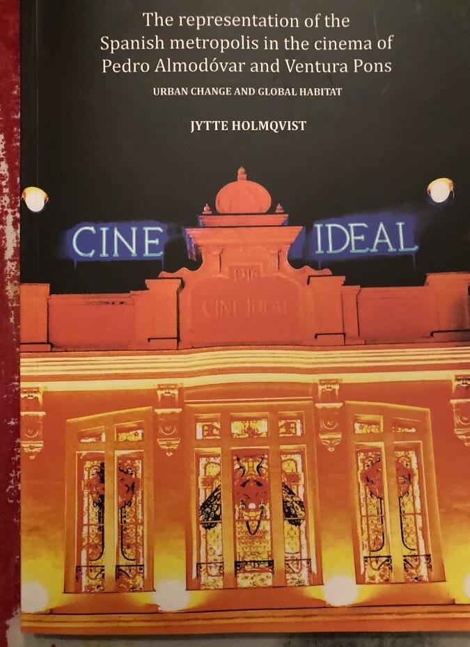 The representation of the Spanish metropolis in the cinema of Pedro Almod&oacute;var and Ventura Pons - urban change and global habitat