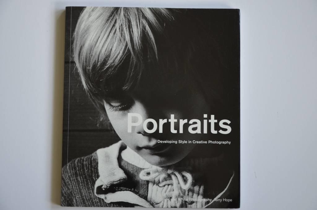 Portraits and figures : developing style in creative photography