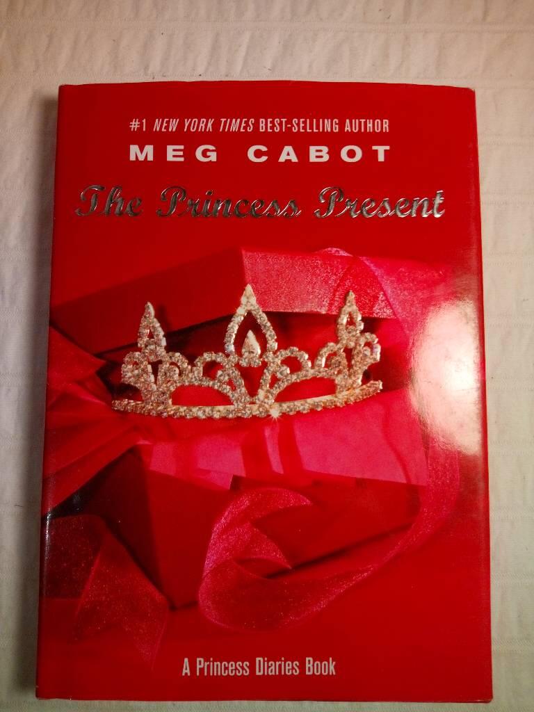 The Princess Present: A Princess Diaries Book
