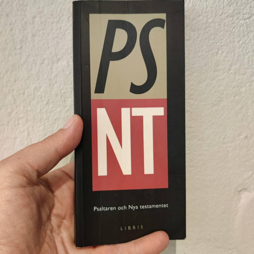 Psaltaren och Nya testamentet : Bibelkommissionens &ouml;vers&auml;ttning av Nya testamentet 1981 samt prov&ouml;vers&auml;ttningen av Psaltaren 1995