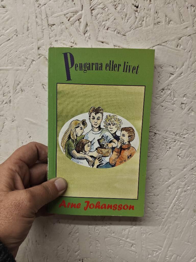 Pengarna eller livet